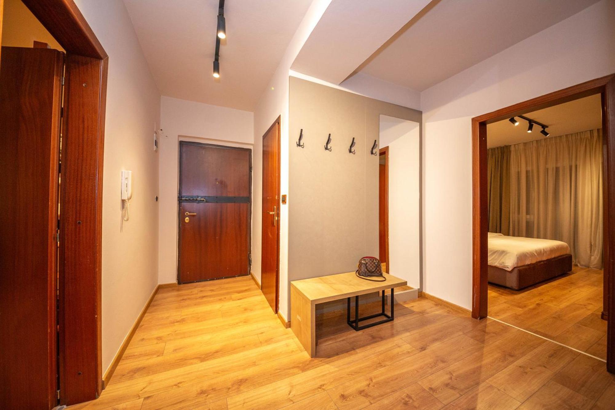 Blloku Unique Apartments 3 Тирана Екстер'єр фото