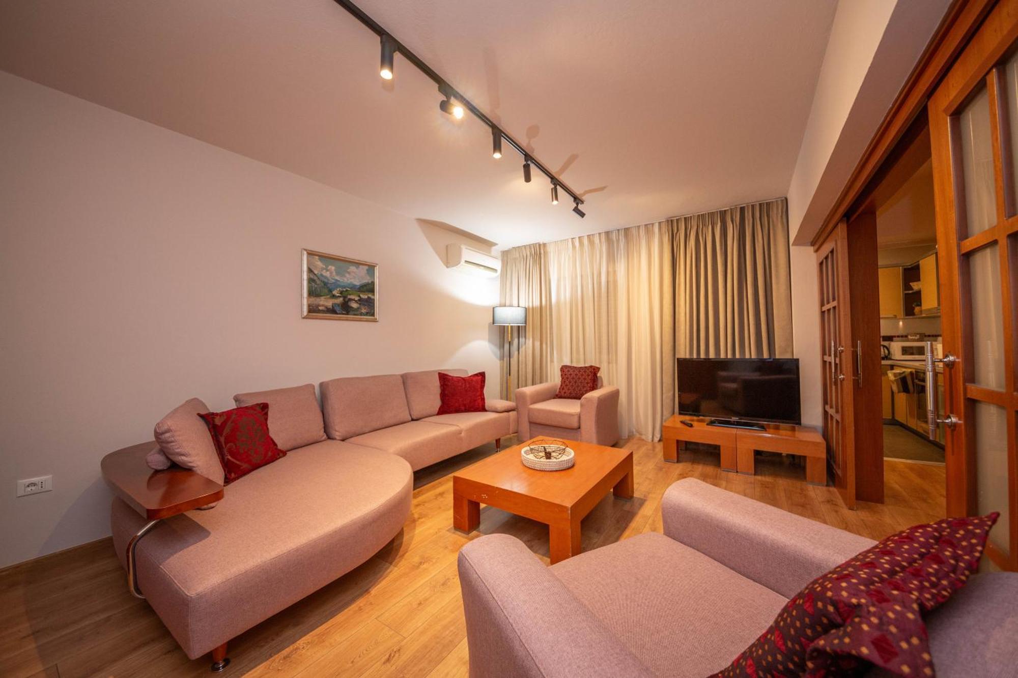 Blloku Unique Apartments 3 Тирана Екстер'єр фото
